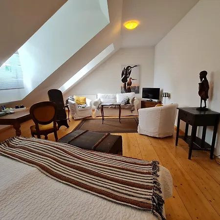 Blues & Chutney